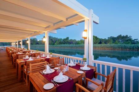 TITANIC DELUXE GOLF BELEK Restaurants